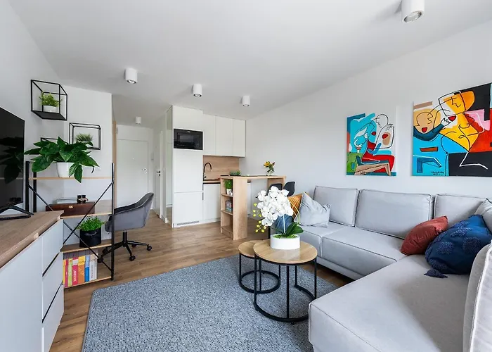 Wrzeciono 12 - Piekny Apartament Obok Szpitala Bielanskiego Oraz Awf, Bezplatna Strefa Parkowania - 400M Do Stacji Metra - Good Apartments