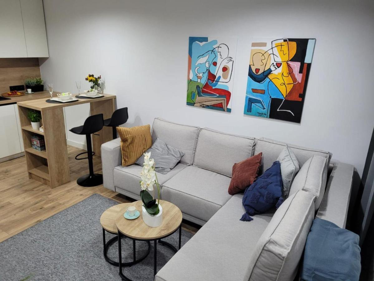 Good Apartments: Modern Near Bielański Hospital And Awf *