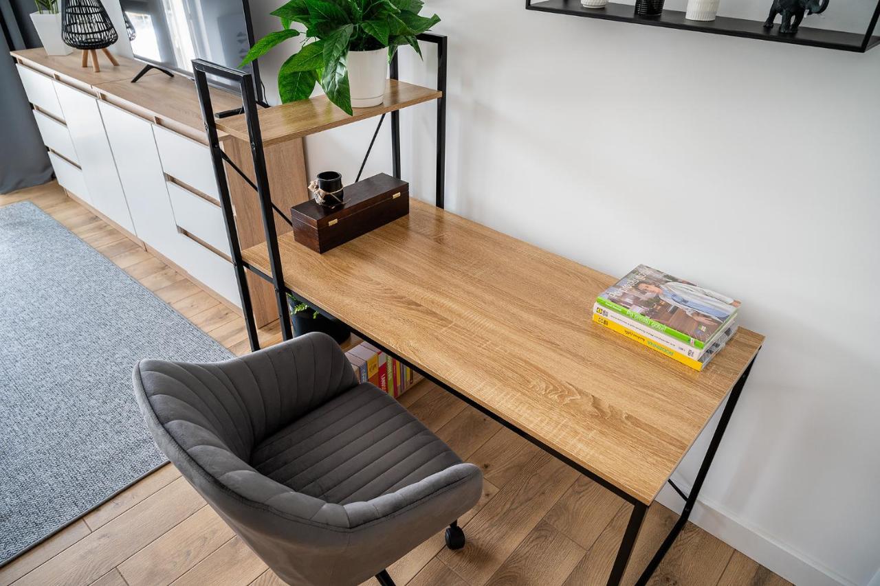 Good Apartments: Modern Near Bielański Hospital And Awf